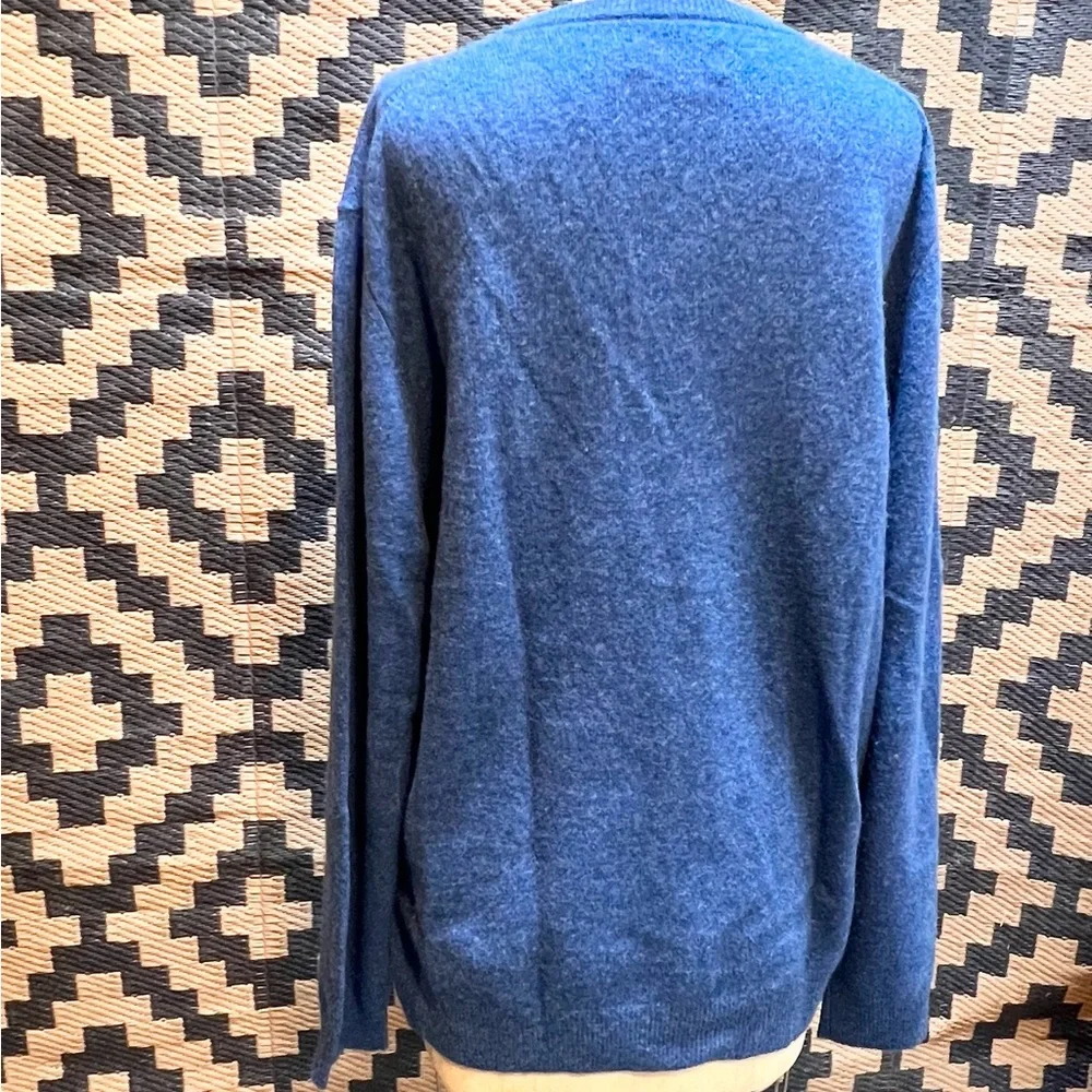 Club Room 100% cashmere knit sweater soft heathered blue v neck‎ preppy luxury